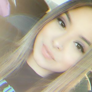 Meet your Posher, Carolina